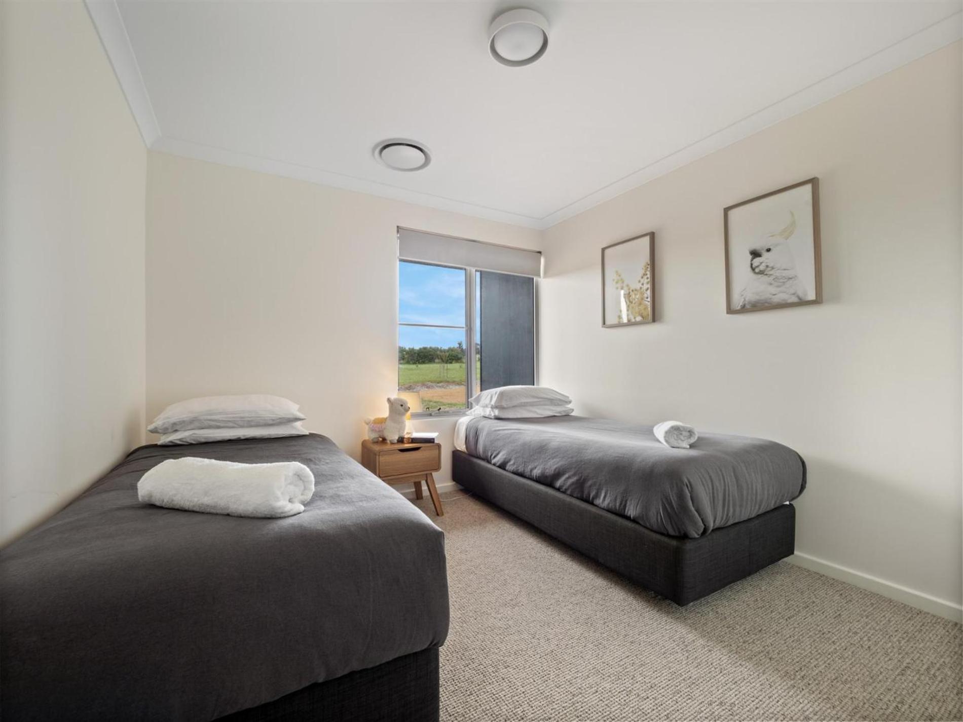 Cusmano Retreat - Contemporary Rural Holiday home Margaret River